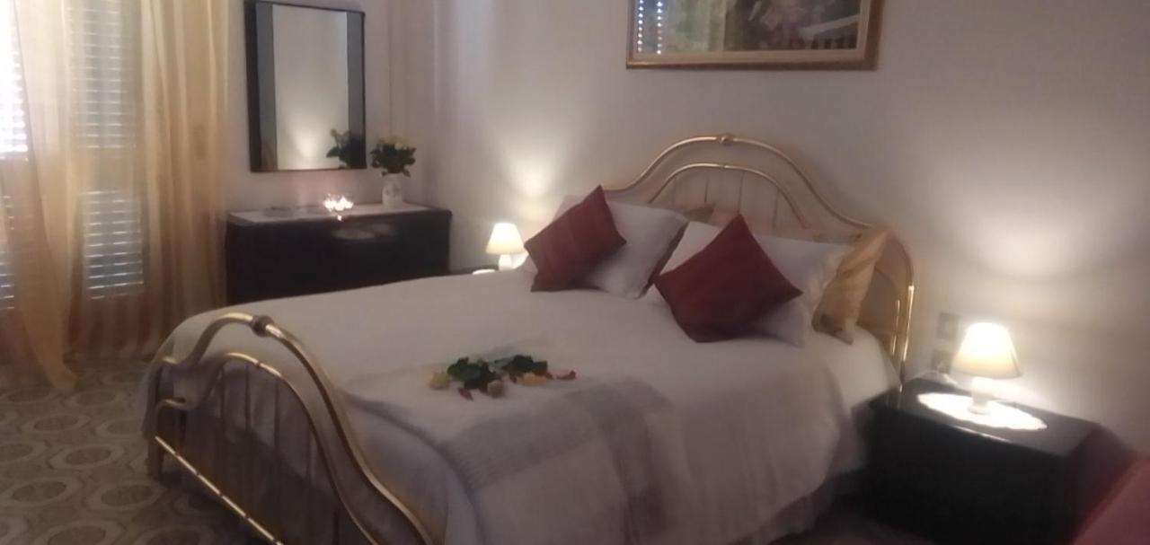 B&B Cuore E Vento Sant'Antioco Bagian luar foto